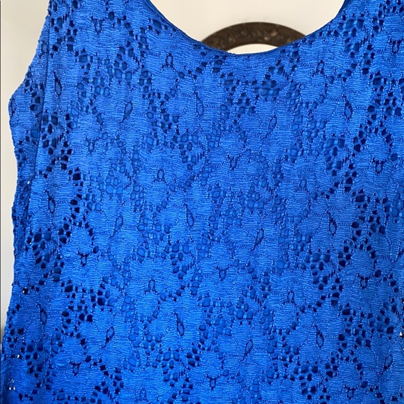 Blue lace overlay mini dress - Picture 2 of 2